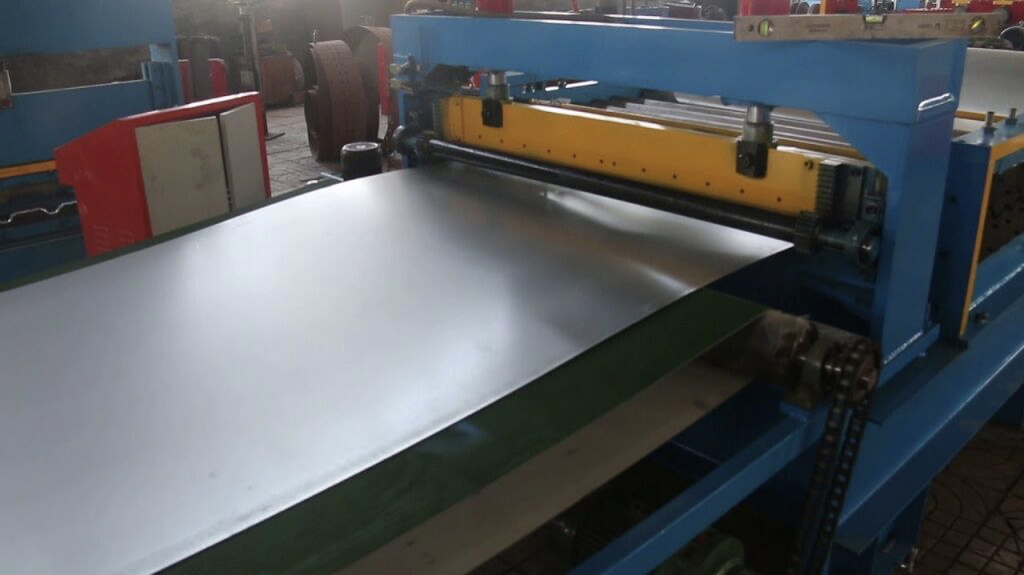 "Leader-M" has mastered the production of corrugated board, as well as launched a line for cutting high-precision rolled products